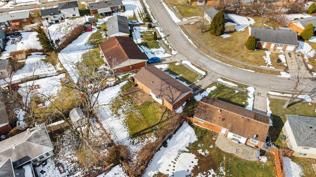 2171 Rangoon Court, Forest Park, OH 45240