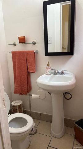 8735 Marygrove Drive, Detroit, MI 48221