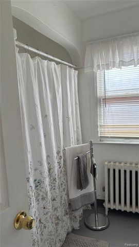 8735 Marygrove Drive, Detroit, MI 48221