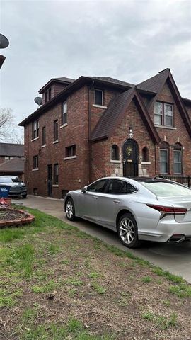 8735 Marygrove Drive, Detroit, MI 48221