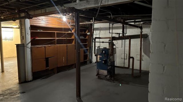 8735 Marygrove Drive, Detroit, MI 48221