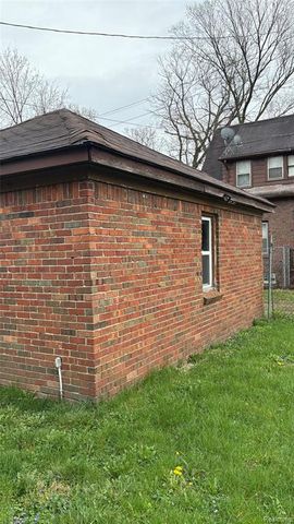 8735 Marygrove Drive, Detroit, MI 48221