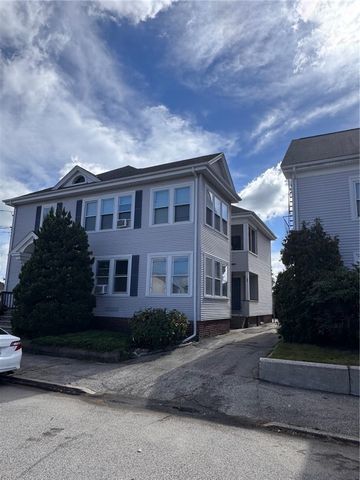 189 Vine Street, Pawtucket, RI 02861
