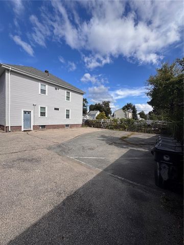 189 Vine Street, Pawtucket, RI 02861