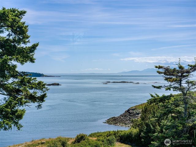 193 Hodgson Road, Lopez Island, WA 98261