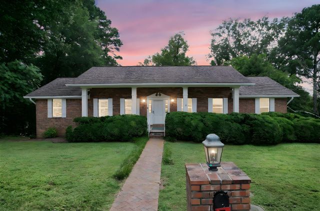 7104 Moreview Road, Chattanooga, TN 37412