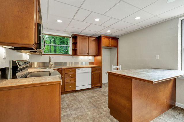 7104 Moreview Road, Chattanooga, TN 37412