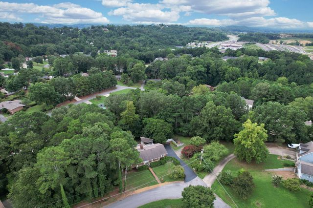 7104 Moreview Road, Chattanooga, TN 37412