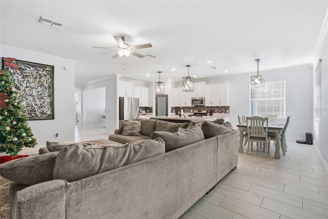 19493 FOREST GARDEN COURT, Brooksville, FL 34601