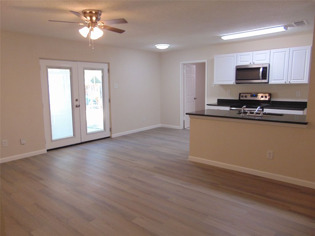 1224 Mars Drive, Cedar Hill, TX 75104 — photo 2