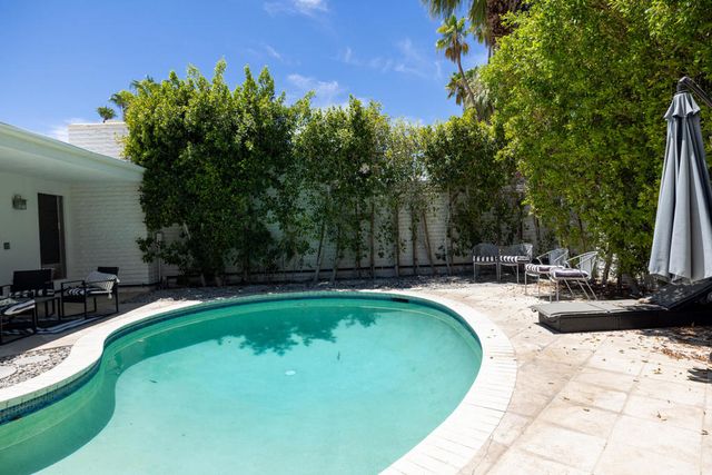 45405 San Luis Rey Avenue 6, Palm Desert, CA 92260