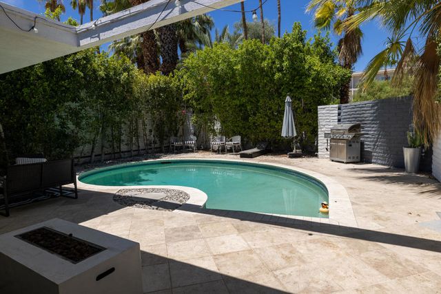 45405 San Luis Rey Avenue 6, Palm Desert, CA 92260
