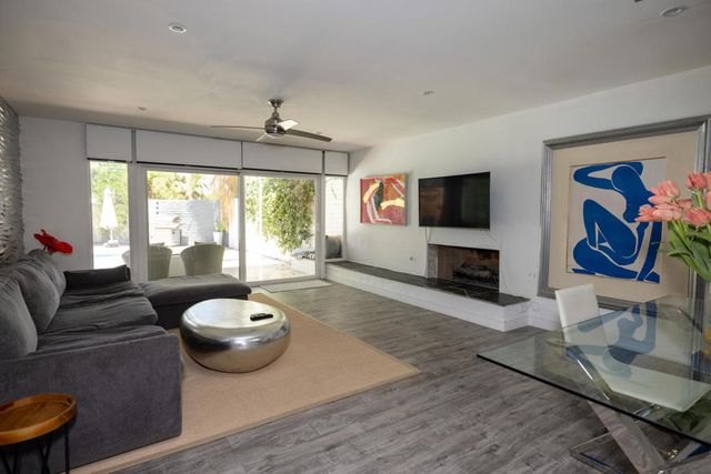 45405 San Luis Rey Avenue 6, Palm Desert, CA 92260