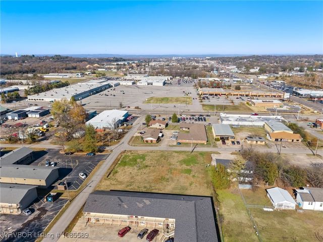 1000 Quincy Street, Fort Smith, AR 72901