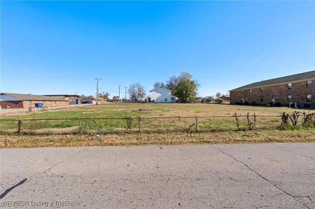 1000 Quincy Street, Fort Smith, AR 72901