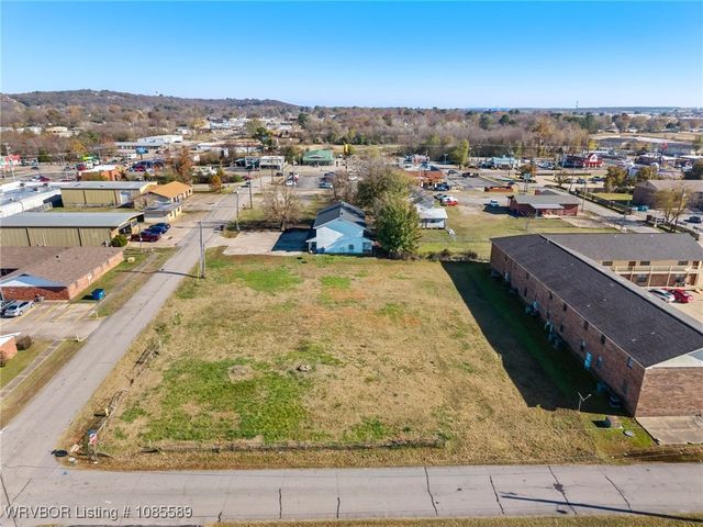 1000 Quincy Street, Fort Smith, AR 72901