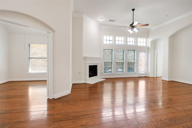 8604 Beetle Nut Lane, North Richland Hills, TX 76180