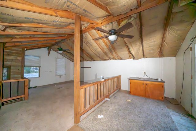 209 River Road, Angleton, TX 77515