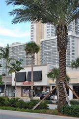 3418 N Ocean Blvd 3418 Second Floor, Fort Lauderdale, FL 33308