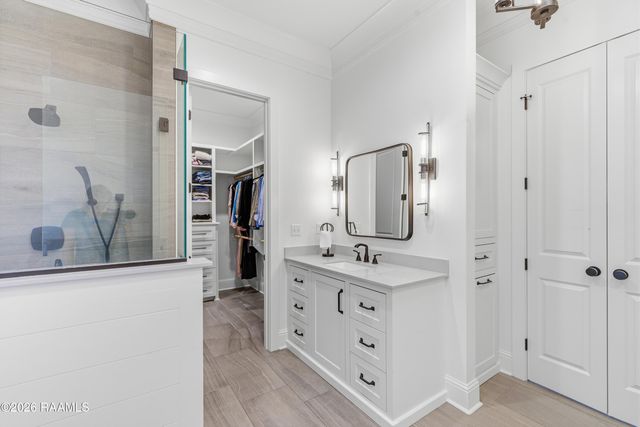 102 Harvest Creek Lane, Lafayette, LA 70508