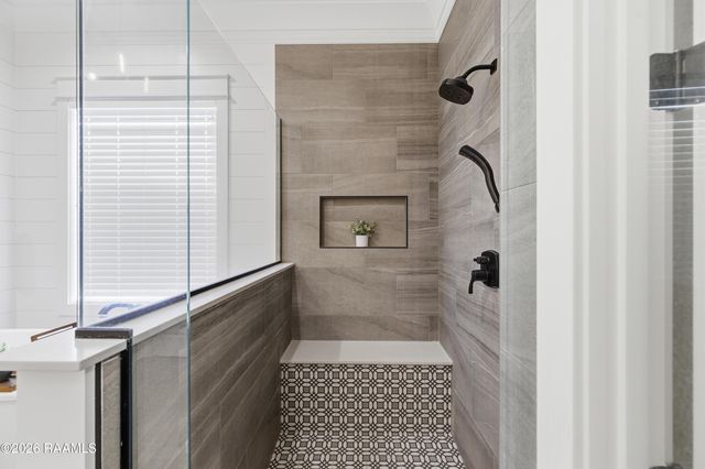 102 Harvest Creek Lane, Lafayette, LA 70508