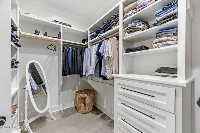 102 Harvest Creek Lane, Lafayette, LA 70508