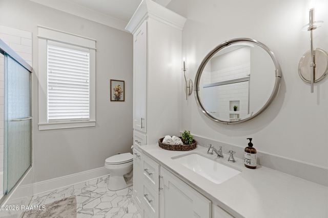 102 Harvest Creek Lane, Lafayette, LA 70508