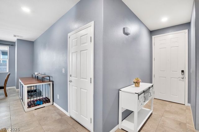 7645 Rosebark Cliffs Street, North Las Vegas, NV 89084