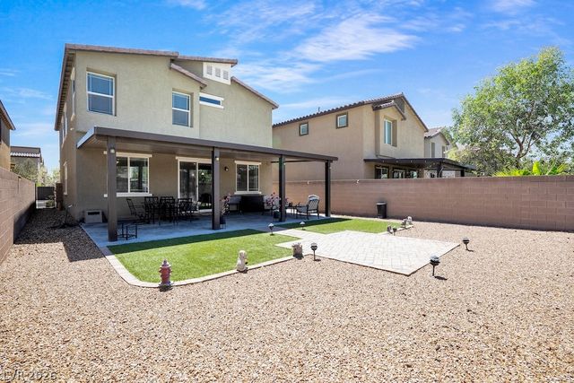 7645 Rosebark Cliffs Street, North Las Vegas, NV 89084