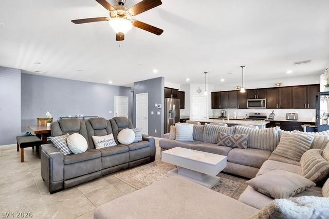 7645 Rosebark Cliffs Street, North Las Vegas, NV 89084
