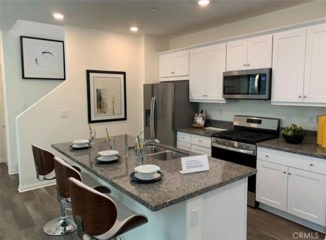 27556 Denali, Canyon Country, CA 91387