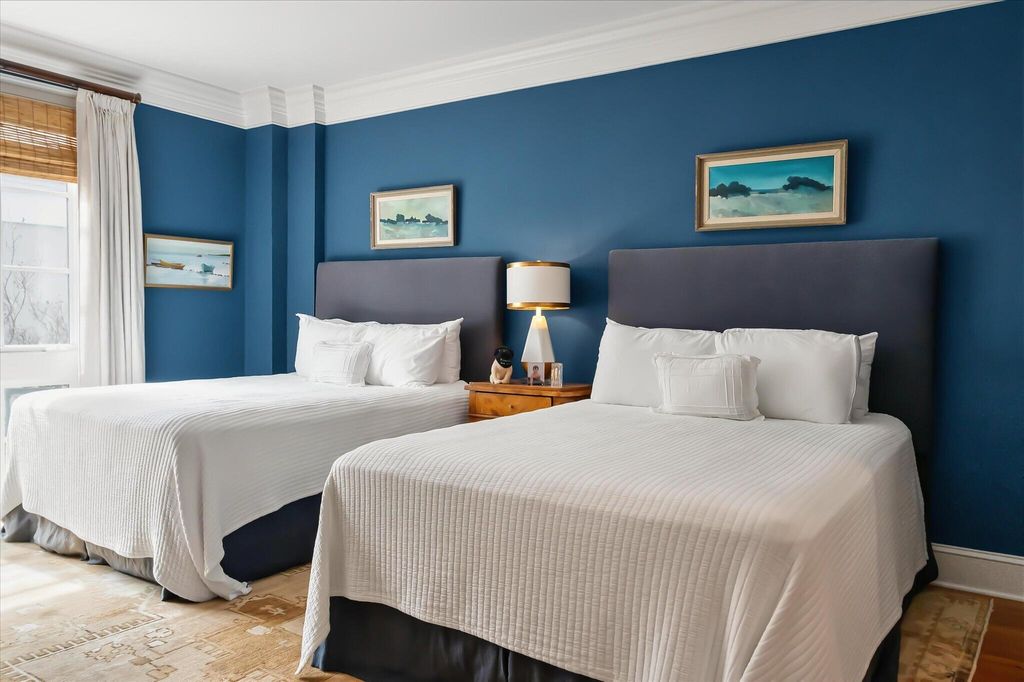 Image 33 of property listing at 5 Middle Atlantic Wharf Unit 2b, Charleston, SC 29401