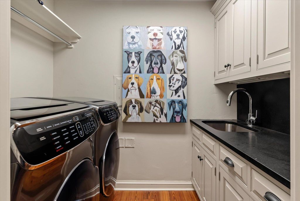 Image 36 of property listing at 5 Middle Atlantic Wharf Unit 2b, Charleston, SC 29401