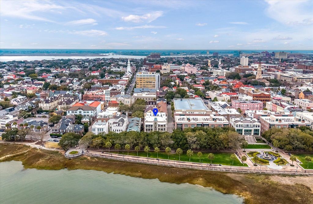 Image 43 of property listing at 5 Middle Atlantic Wharf Unit 2b, Charleston, SC 29401