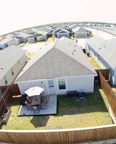 1734 Horizons Hill, Crandall, TX 75114