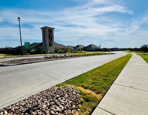 1734 Horizons Hill, Crandall, TX 75114