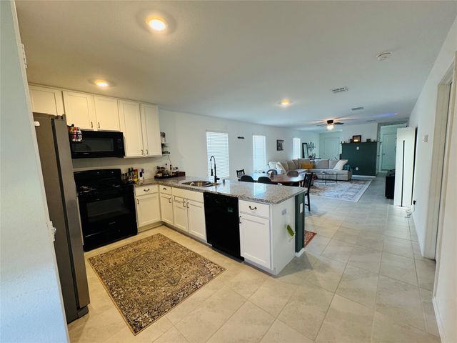 1734 Horizons Hill, Crandall, TX 75114