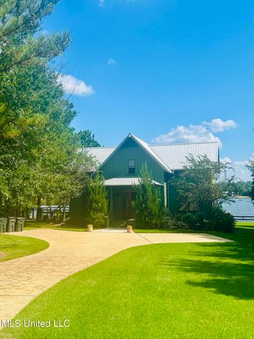 37 Lure Line, Lumberton, MS 39455