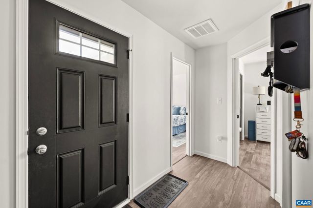 18 MANNIE CT, Ruckersville, VA 22968