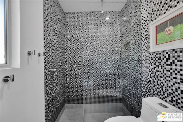 1809 E Tachevah Drive, Palm Springs, CA 92262