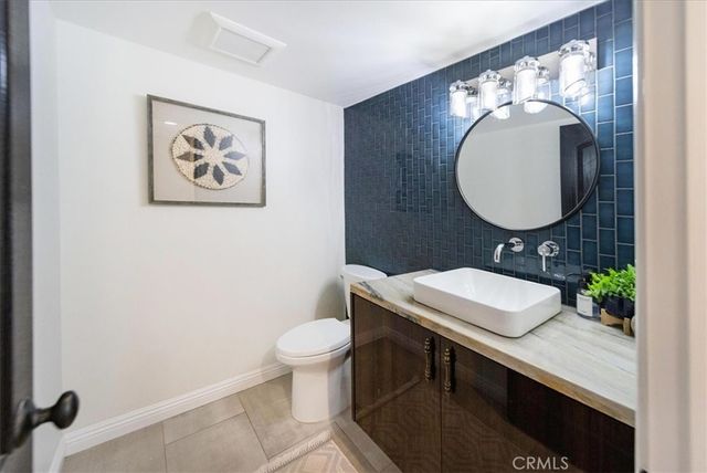 10039 Trenchard, Santee, CA 92071