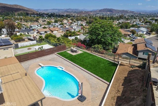 10039 Trenchard, Santee, CA 92071
