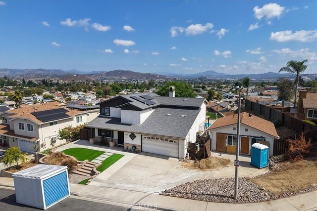 10039 Trenchard, Santee, CA 92071