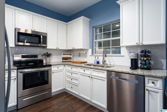 813 CASTLEMAINE DRIVE, Birmingham, AL 35226