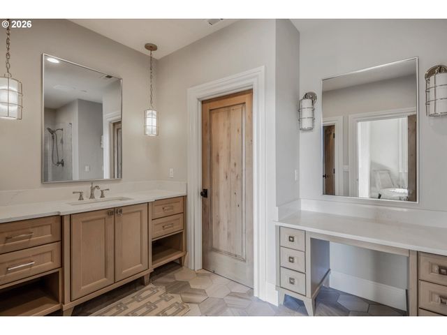 22608 Nw 36TH Ave, Ridgefield, WA 98642