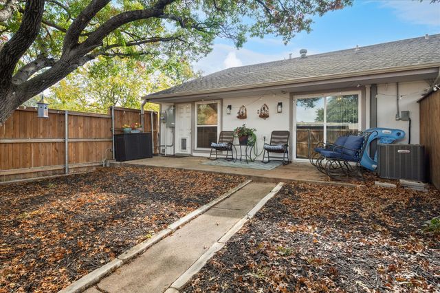 13641 Flagstone Lane, Dallas, TX 75240