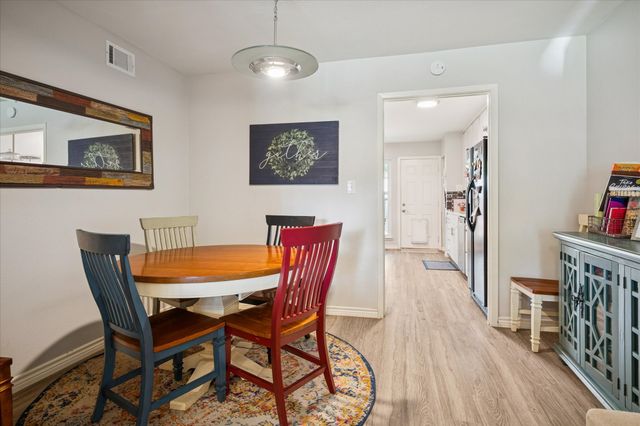 13641 Flagstone Lane, Dallas, TX 75240