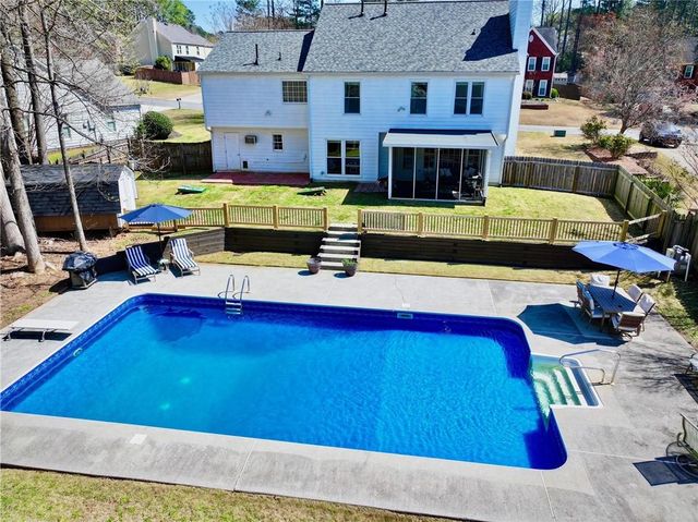 4216 Bridlecreek Drive NW, Acworth, GA 30101