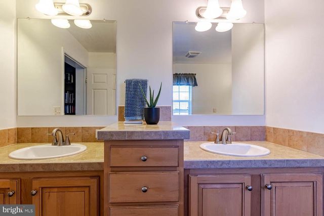 184 MARSHALL BLVD, State College, PA 16803