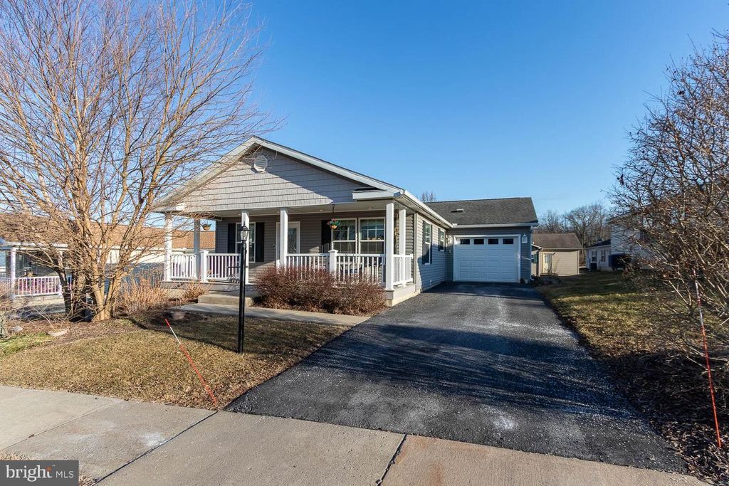 184 MARSHALL BLVD, State College, PA 16803